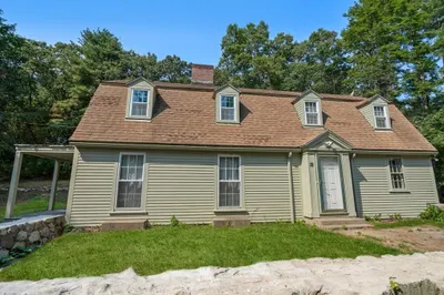 18 Kingsbury Lane 1