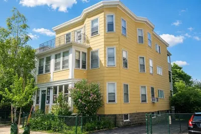 11 Ware Street #2 1