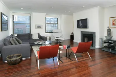 201 Newbury St #402 1