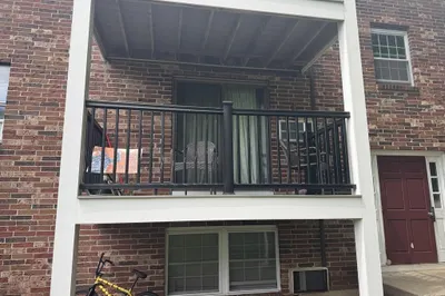9 Walker Rd #8
