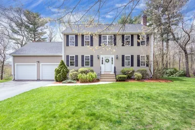 41 Hilltop Road 1