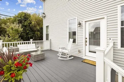 111 Highland Ave #2
