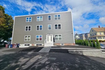 32 Irving St #1 1