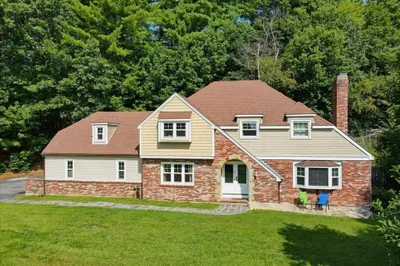 95 Jewett St 1