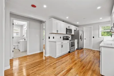 26 Rowena St 1