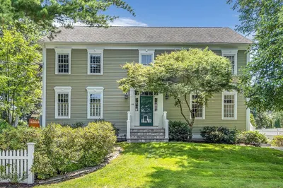96 Pilgrim Road 1
