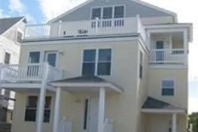 288 North End Blvd #1ST 1