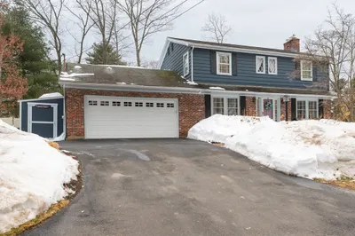 51 Farmington Road 1