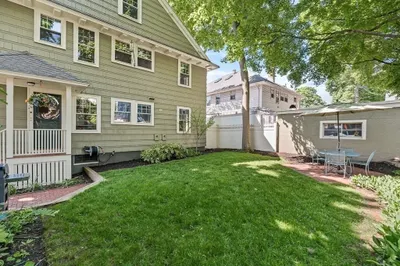 303 Washington Street #1 1