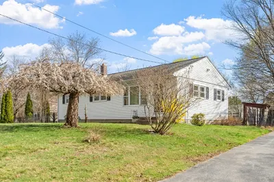 46 Rolling Acres Road 1