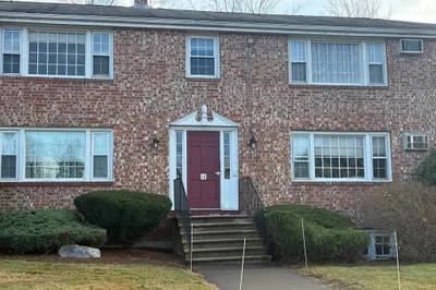 16 Myles Standish Drive #8 1