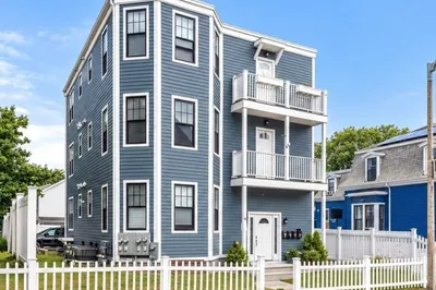 18 Albion St #2 1