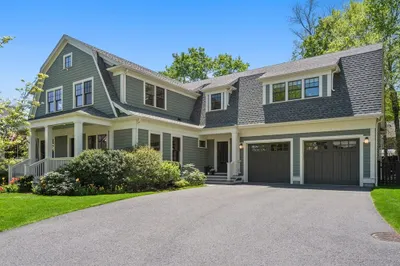 18 Avalon Rd