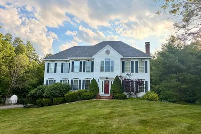 12 Longmeadow Rd