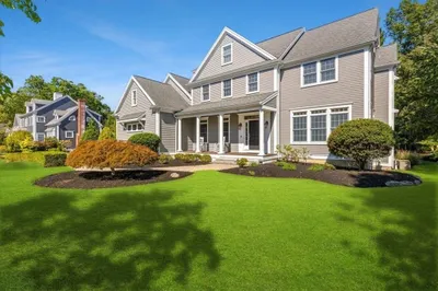 118 Bates Way 1