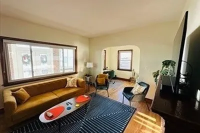 267 Lynn Shore Dr #2