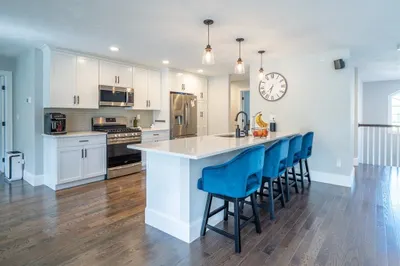 70 Lebaron Blvd #10 1