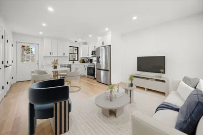 23-27 Cedar St #23 1
