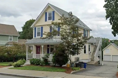 75b Elm St #2