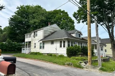 17 Carroll St 1