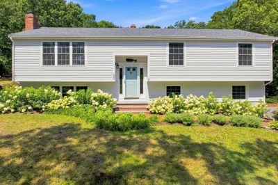 30 Pawtuxet Rd 1