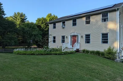 370 Stebbins Street 1