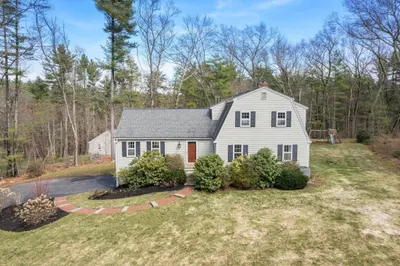 30 Oak Hill Rd 1