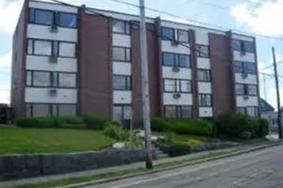 11 Dorchester St #8 1