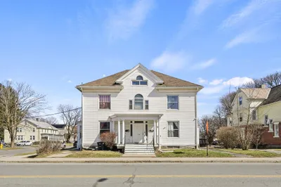 174-176 First St