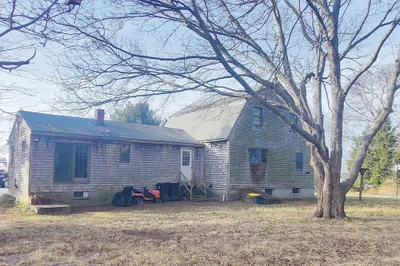 32 Morton Ave 1