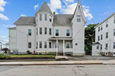 835-837 Stafford Rd