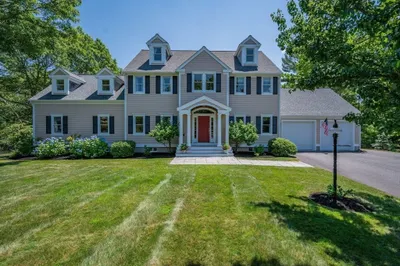 3 Hidden Oaks Ln 1
