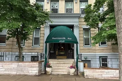 1419 Commonwealth Ave #403