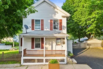 18 Shillaber Street