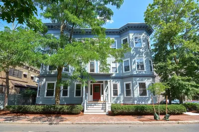 28 Inman St #4