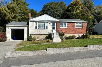 11 Sunflower Rd 1