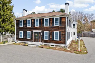 403 Linwood St 1