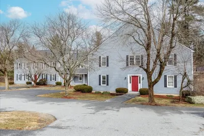 31 Lantern Ln #8
