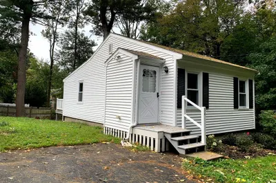 34 Dudley Rd 1