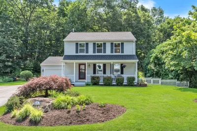 12 Scott Hollow Drive