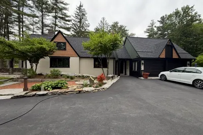 272 Eastford Rd 1