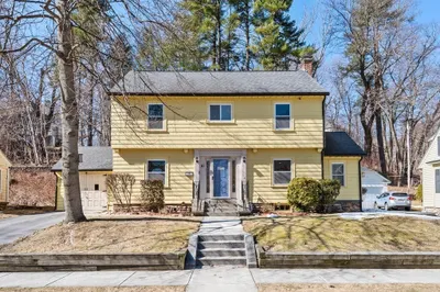 81 Richmond Ave