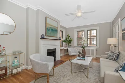 5 Arlington St #31