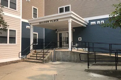 30 Franklin St #206