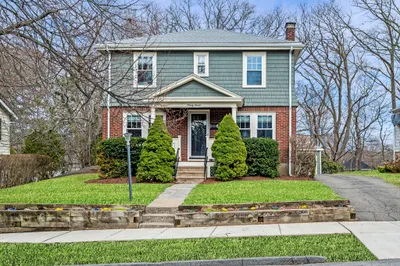 97 Baker Ave 1