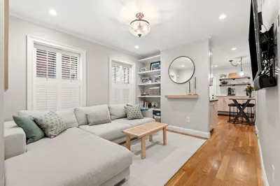4 Cook St #1 1