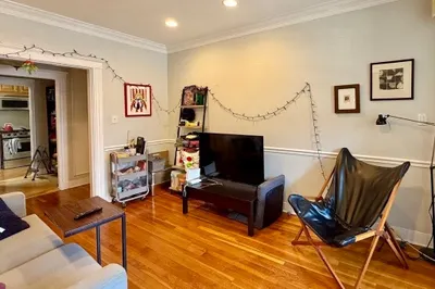 335 S Huntington Ave #1