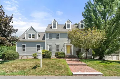 35 Whitney Avenue 1