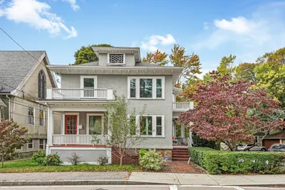 581 Eliot St #1 1