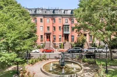 28 Worcester Sq #Unit 3 1
